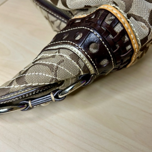 Coach Y2K Hobo Bag - Picture 8 of 10